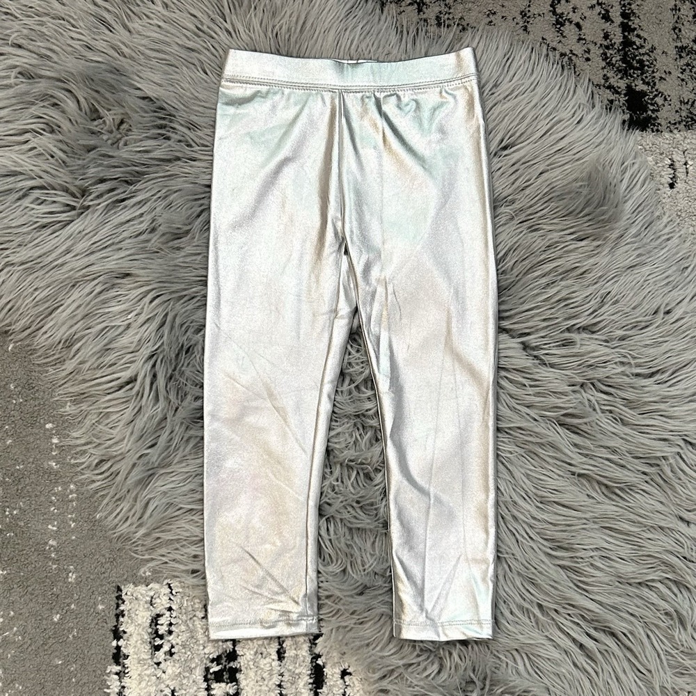 Frenchie Girls Bright Metallic Silver Leggings Size 4T NWT